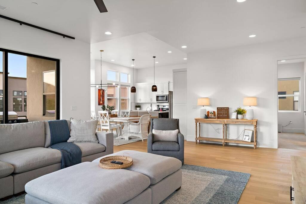 Villa 22 A Fairway To Heaven, Brand New Listing! Stunning Views! セントジョージ エクステリア 写真